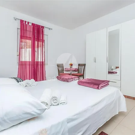 Apartment Gokroatien *